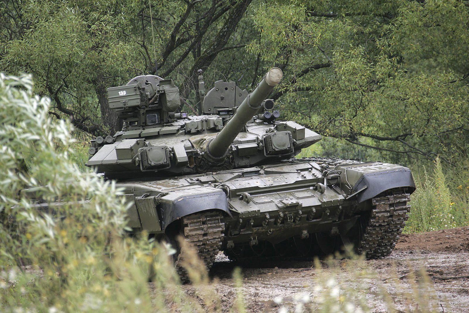 Т-34 И Т-90